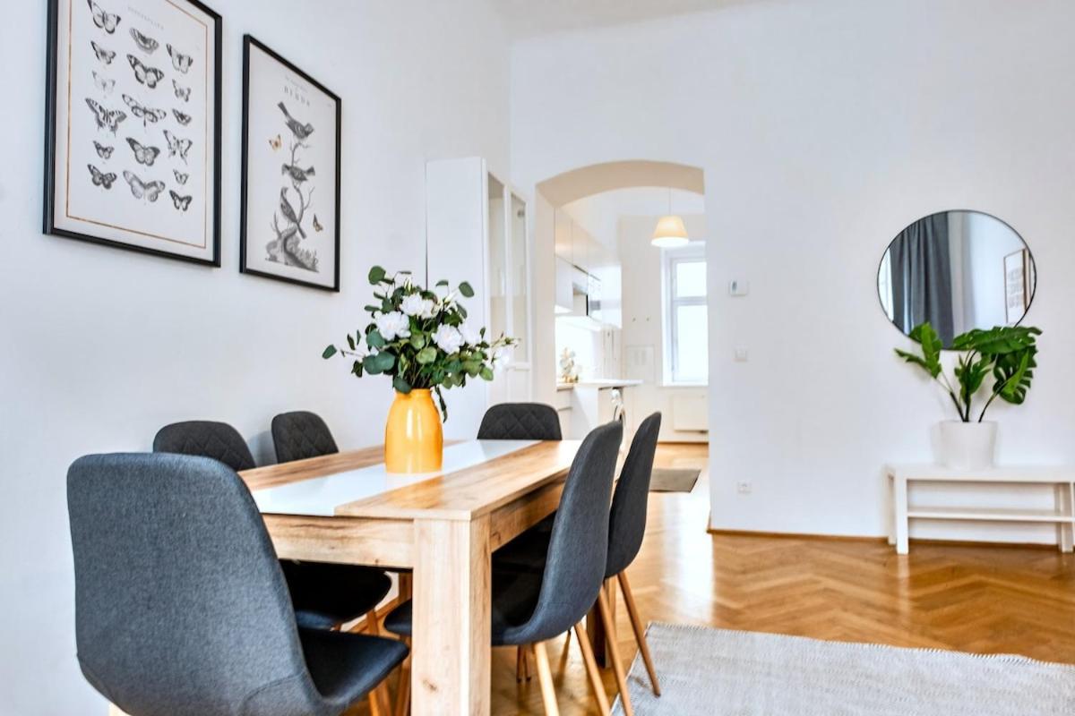 12 Minutes To Schoenbrunn I 5 Minutes To Metro U3 Apartment *