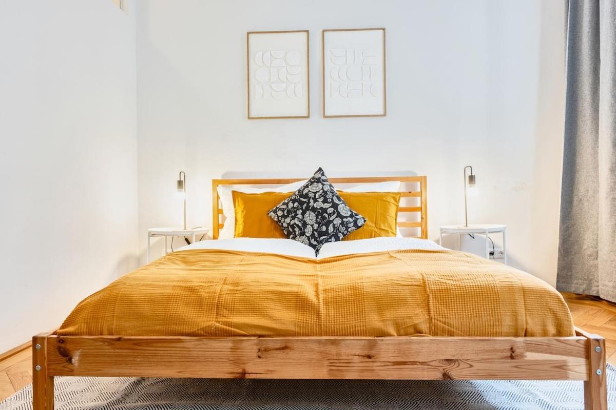 Apartment 12 Minutes To Schoenbrunn I 5 Minutes To Metro U3 Vienna