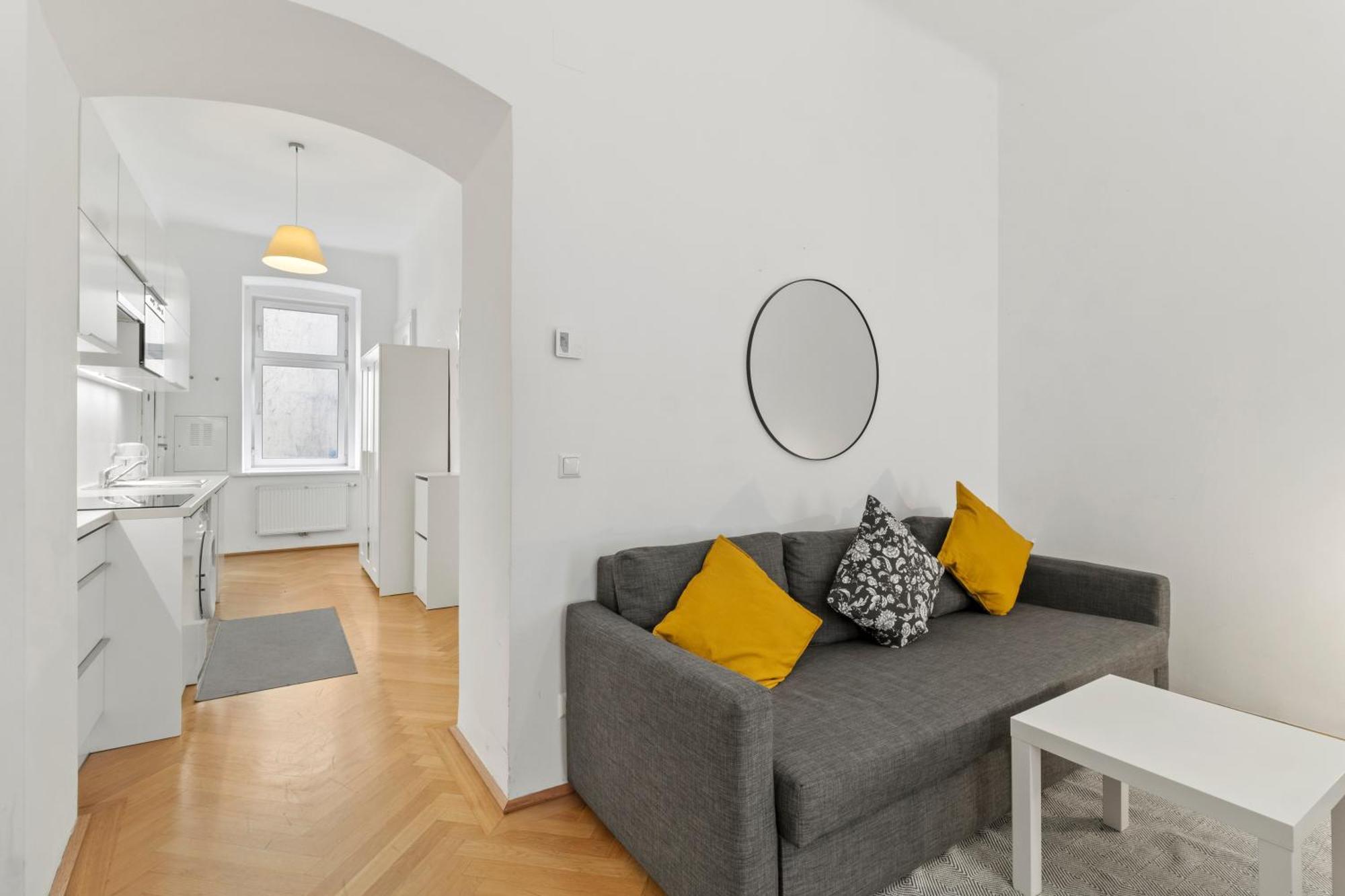 12 Minutes To Schoenbrunn I 5 Minutes To Metro U3 Apartment
