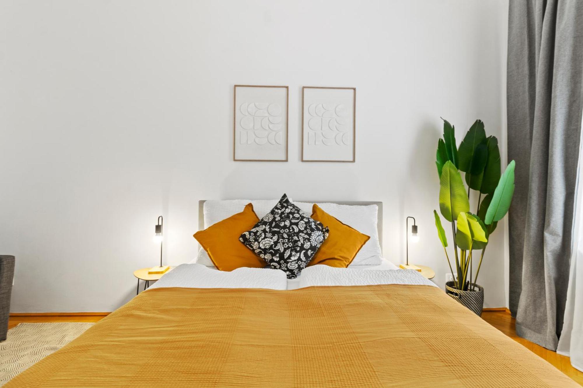 Apartment 12 Minutes To Schoenbrunn I 5 Minutes To Metro U3