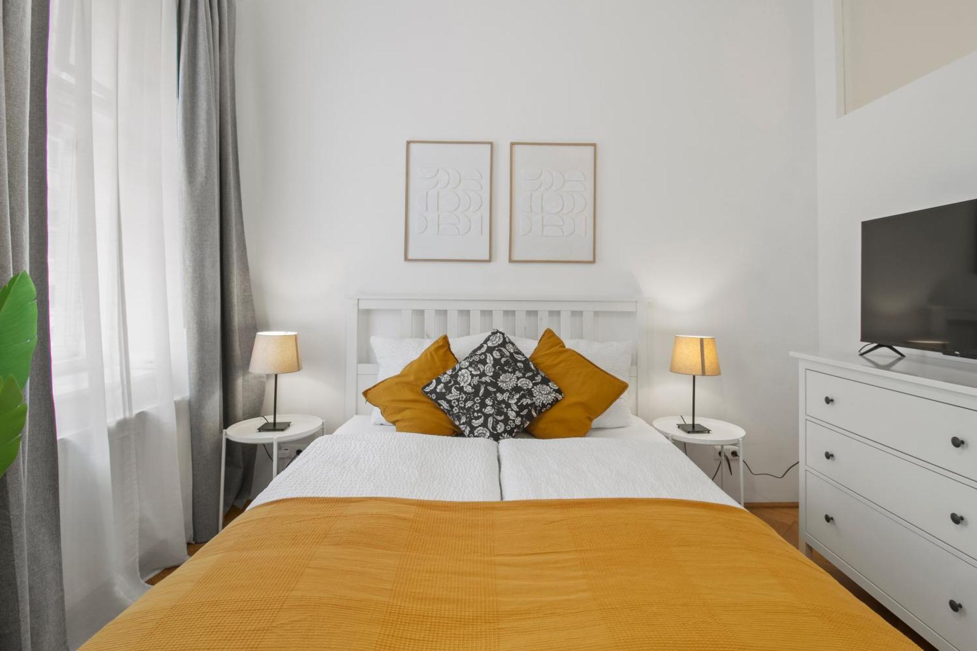12 Minutes To Schoenbrunn I 5 Minutes To Metro U3 Apartment *